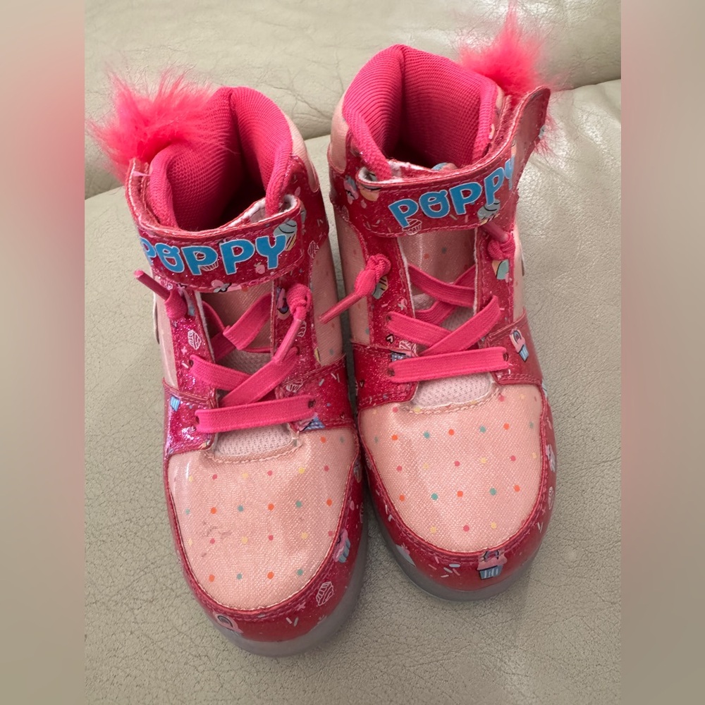 Trolls Poppy Kids High-Top Sneakers - Shoes Pink size 12 light up New